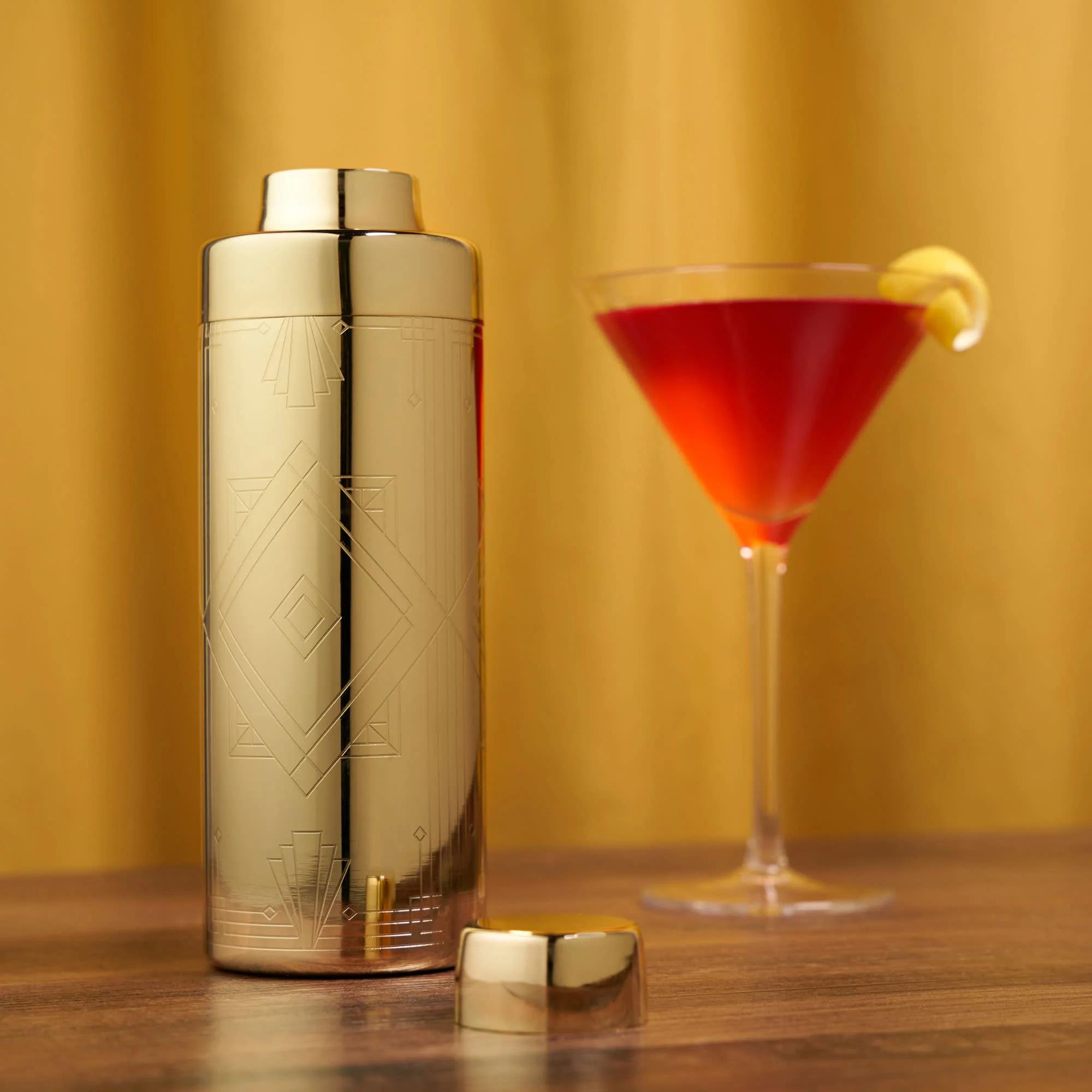 Art Deco Cocktail Shaker in Gold - Image 5