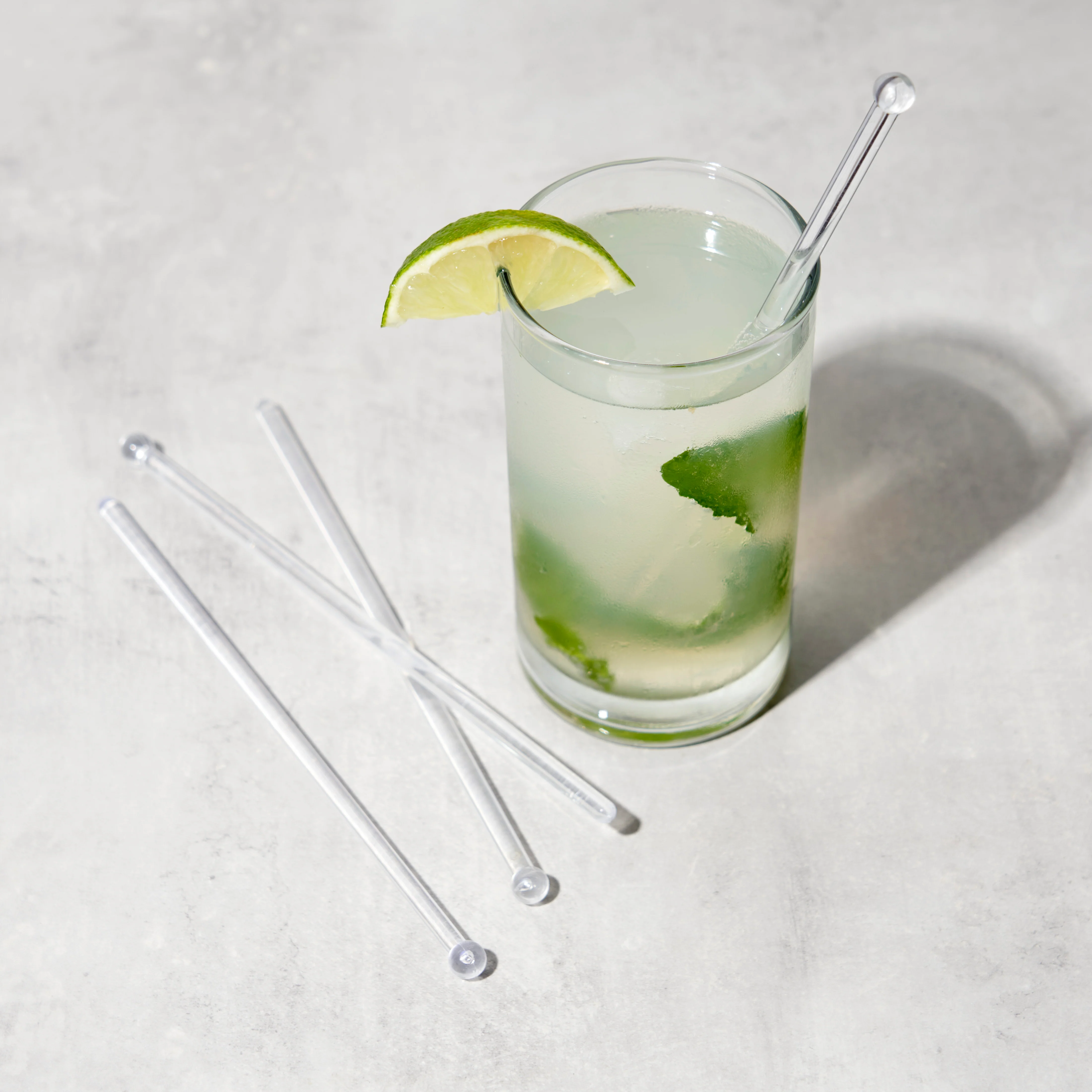 Cocktail Plastic Stir Sticks in Clear, Set of 25 - Image 4