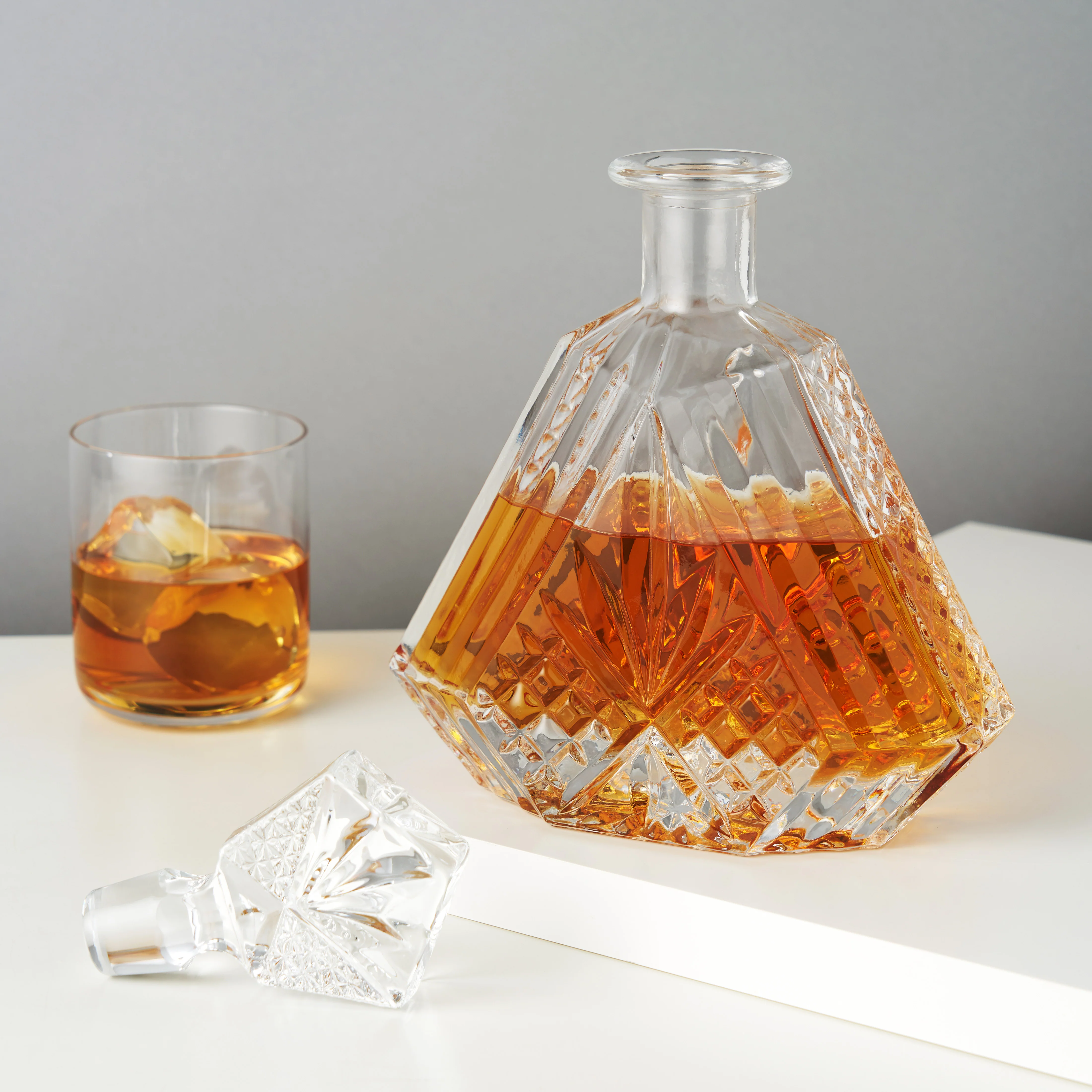 Admiral Crystal Irish Cut Whiskey Decanter - Image 5