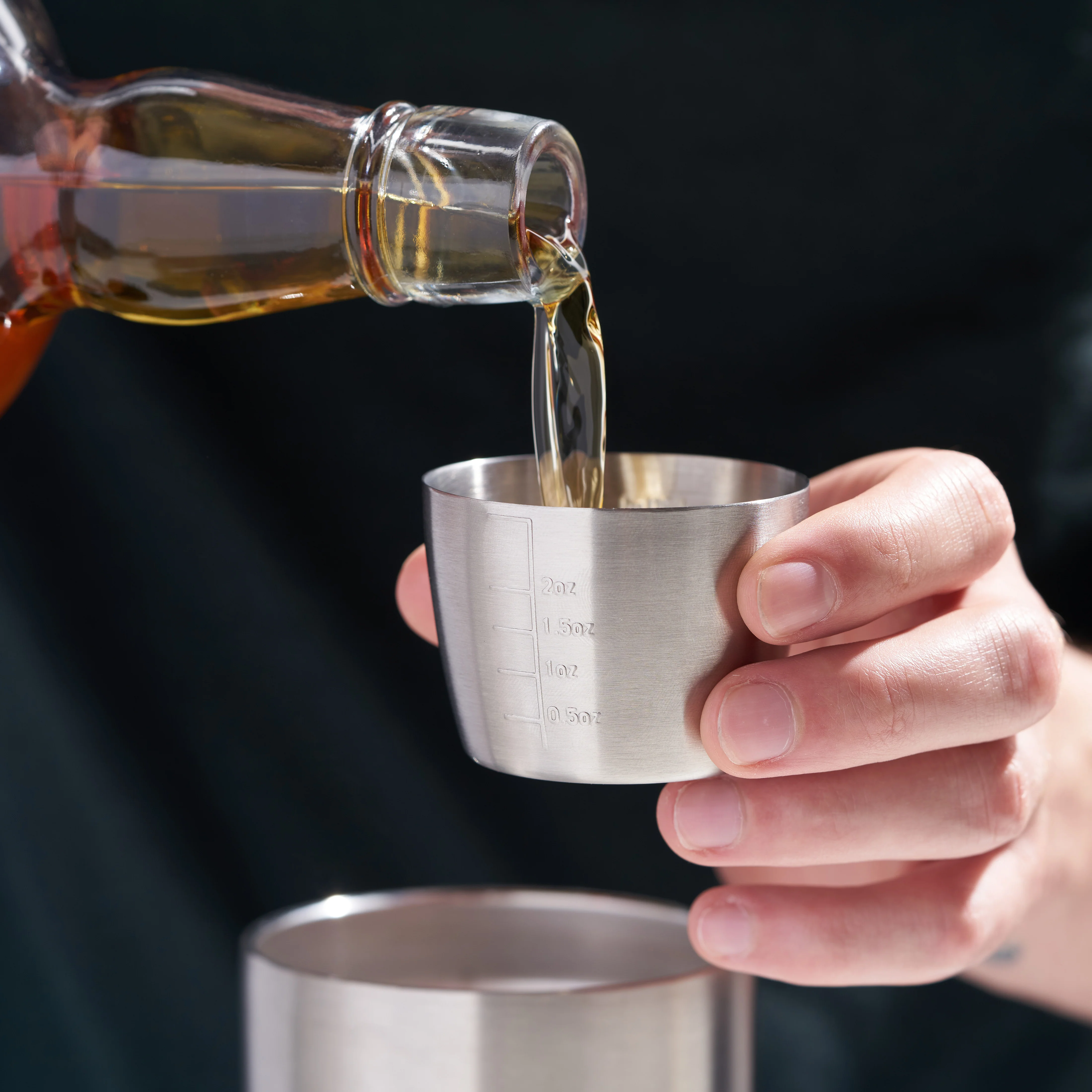 Alchemi Vacuum Insulated Cocktail Shaker in Stainless Steel - Image 6